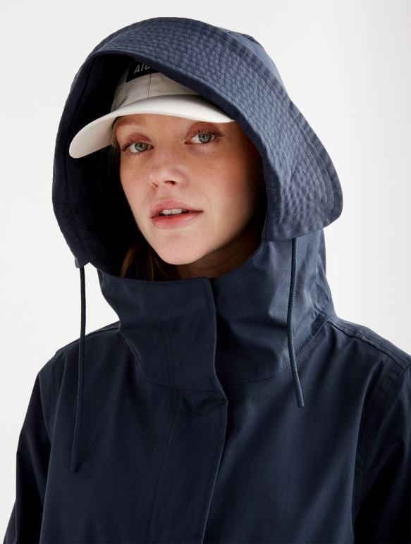 femmes Empire Aigle emblématique queue de poisson courte à capuche mtd vêtements 2F486494