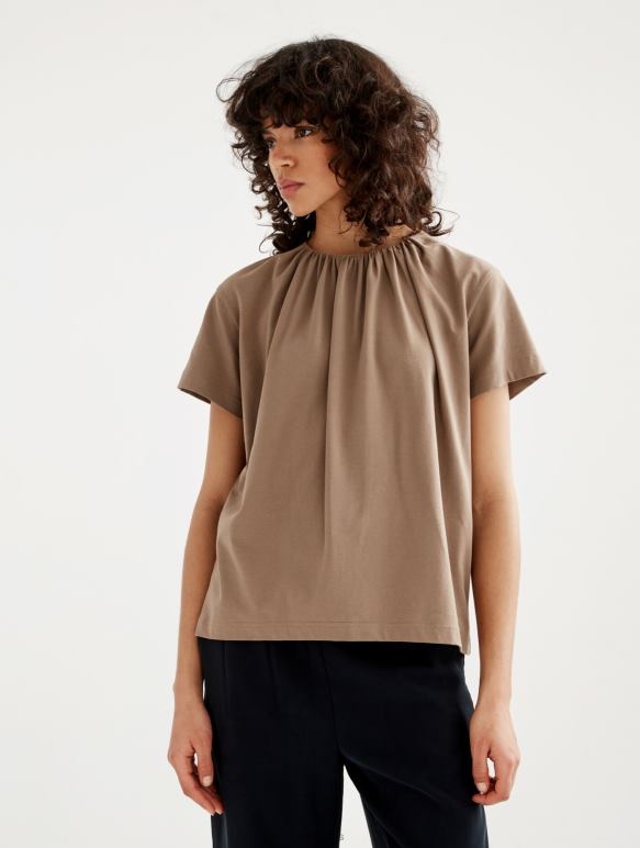 femmes cappuccino Aigle t-shirt à manches courtes avec encolure froncée vêtements 2F486548