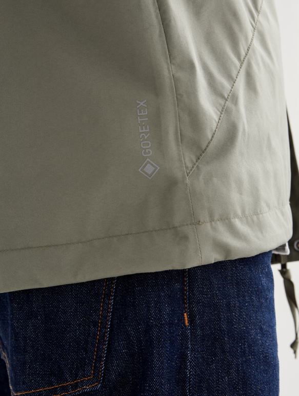 Hommes taillis Aigle veste courte à capuche en gore-tex vêtements 2F486208