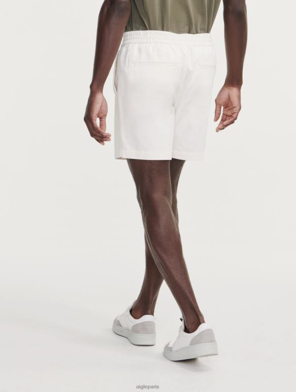 Hommes lait Aigle short en velours côtelé vêtements 2F48611