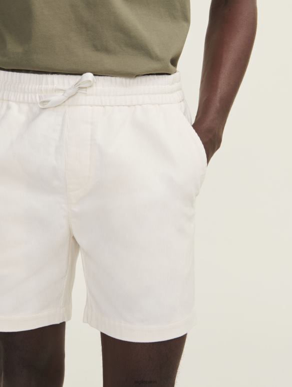 Hommes lait Aigle short en velours côtelé vêtements 2F48611